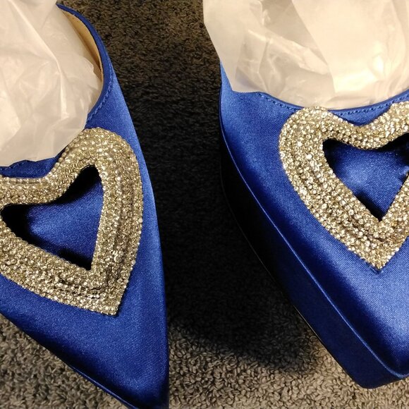 💎 Coutgo Royal Blue Rhinestone Heart Heels Size 9 Ankle Strap Dress Pumps point - Picture 3 of 13